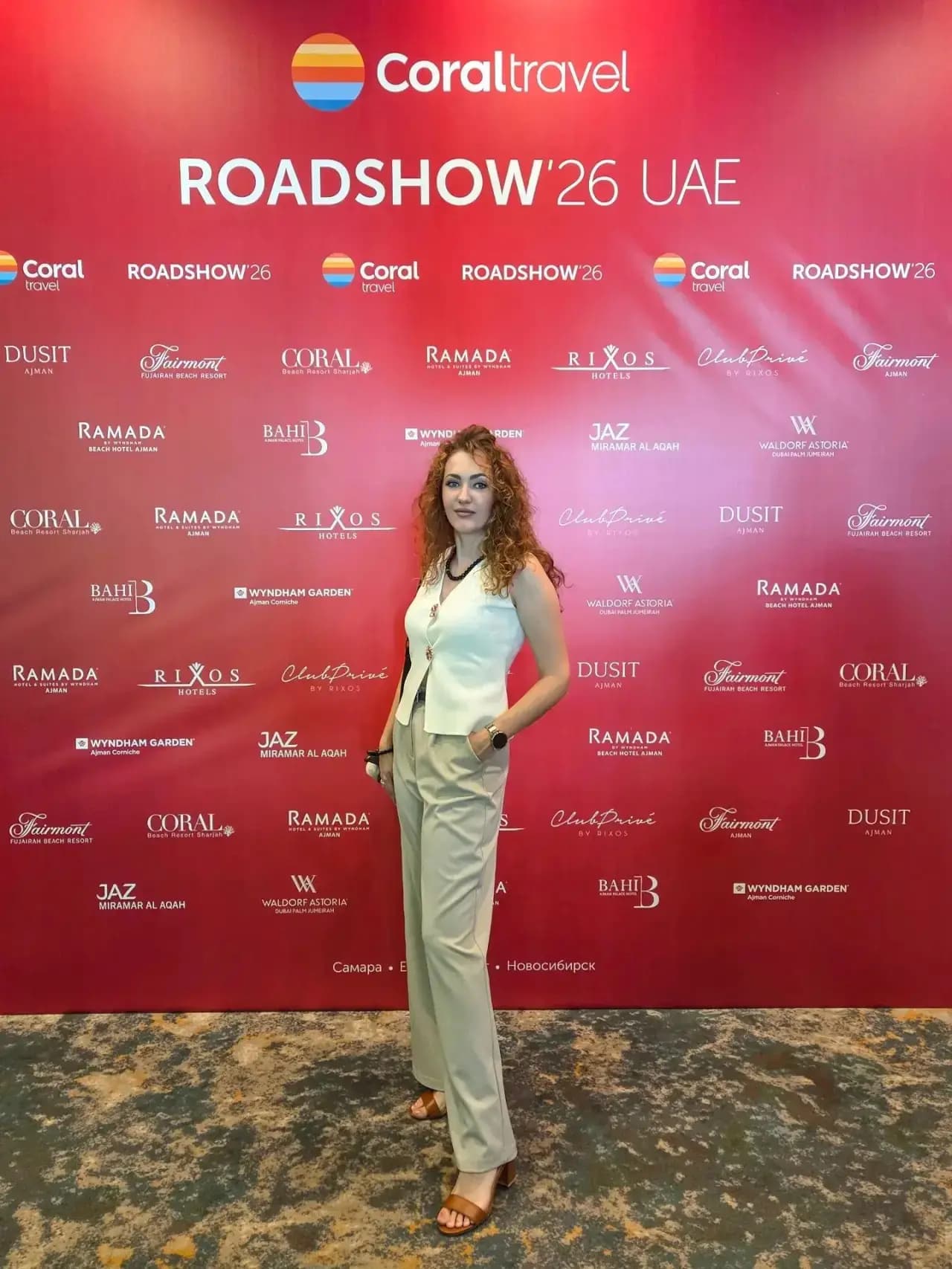 📸 Наш менеджер — на RoadShow курортов ОАЭ. И горящие туры августа